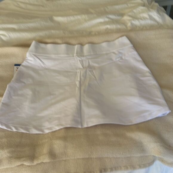 Greg Norman Woman Active Tennis Golf Skort, White, Size XLarge, NWT - Picture 4 of 9